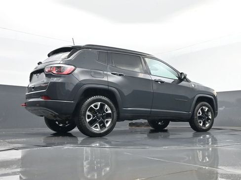 Used 2018 Jeep Compass Trailhawk w/ Navigation Group image 26