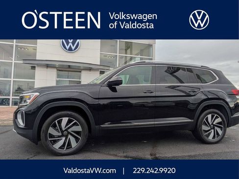 New 2026 Volkswagen Atlas SEL AWD/4WD image 1