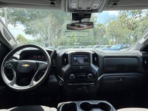 Used 2025 Chevrolet Silverado 1500 Custom w/ Turbomax Blackout Package RWD image 27