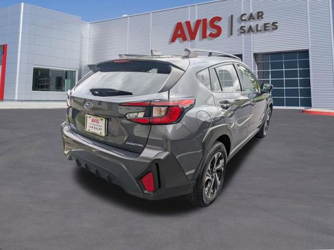 Used 2025 Subaru Crosstrek 2.0i Premium AWD/4WD image 6