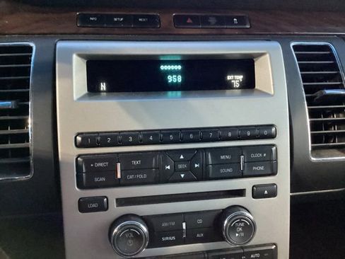 Used 2009 Ford Flex SEL FWD image 28
