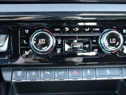 New 2026 GMC Sierra 2500 AT4 w/ AT4 Premium Plus Package image 28