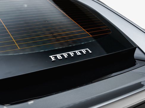 Used 2019 Ferrari 812 Superfast RWD image 28