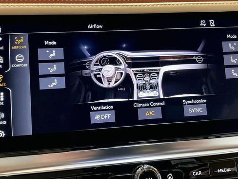 Used 2024 Bentley Continental GT AWD/4WD image 33