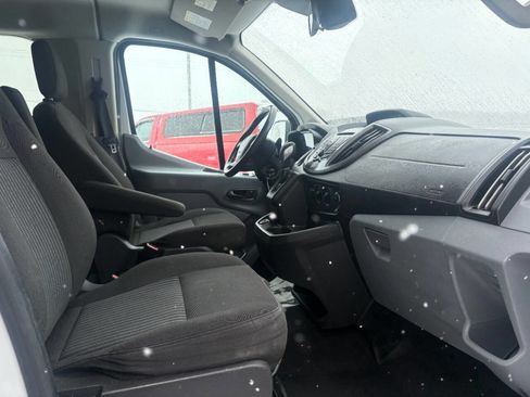 Used 2017 Ford Transit 350 XLT image 17
