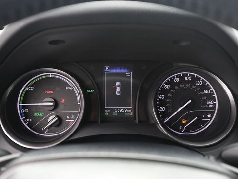 Used 2023 Toyota Camry SE w/ Convenience Package FWD image 14