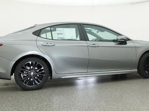 New 2026 Toyota Camry SE image 19