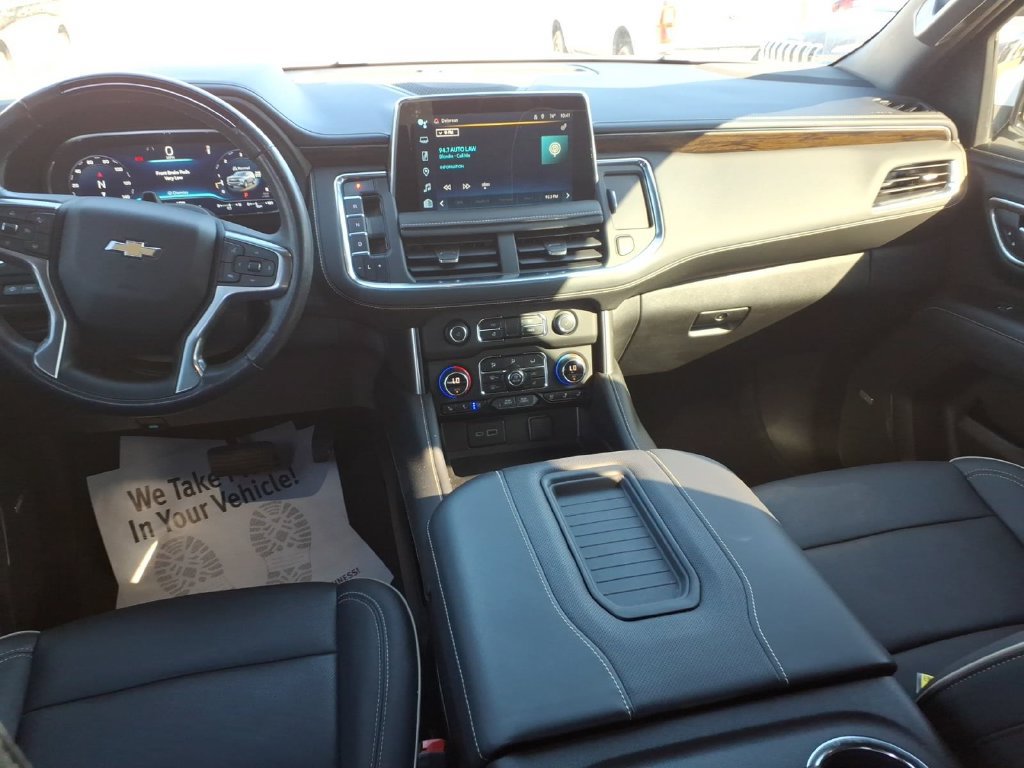 Used 2023 Chevrolet Tahoe Premier w/ Advanced Technology Package AWD/4WD image 12