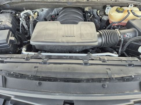 Used 2022 GMC Yukon Denali image 17