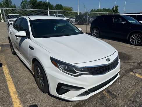 Used 2020 Kia Optima LX FWD image 6