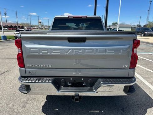 Used 2024 Chevrolet Silverado 1500 LT image 16