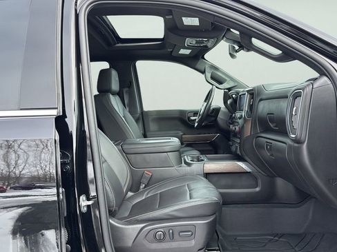 Used 2022 Chevrolet Silverado 1500 High Country w/ LPO, Dark Essentials Package image 11