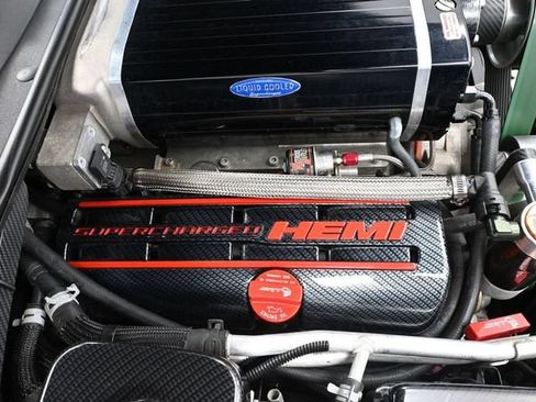 Used 2016 Dodge Challenger SRT Hellcat RWD image 59