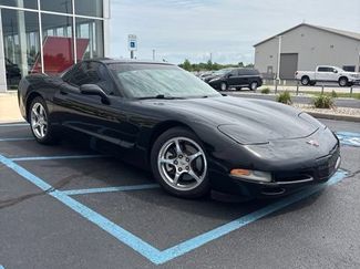 Used 2003 Chevrolet Corvette Coupe w/ Preferred Equipment Group RWD video 1