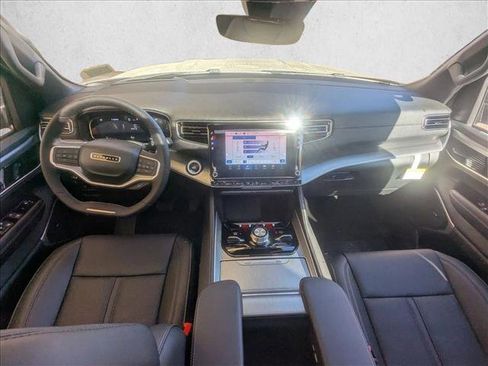 New 2025 Jeep Wagoneer Series II w/ Convenience Group I image 14