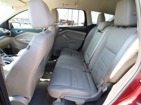 Used 2013 Ford Escape SEL w/ Class II Trailer Tow Pkg AWD/4WD image 7