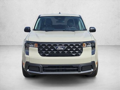 New 2025 Ford Maverick XLT FWD image 5