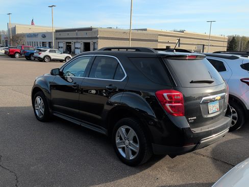 Used 2016 Chevrolet Equinox LT w/ Convenience Package image 4