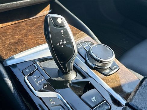 Used 2020 BMW 540i 540i w/ Convenience Package image 22