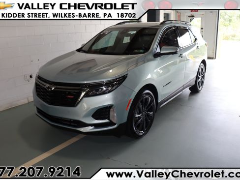 Certified 2022 Chevrolet Equinox RS w/ RS Leather Package AWD/4WD image 1