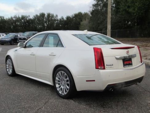 Used 2011 Cadillac CTS Premium image 4