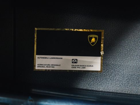 Used 2023 Lamborghini Urus Performante image 49