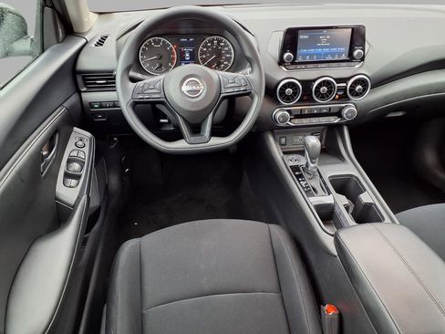 Certified 2024 Nissan Sentra S FWD image 4