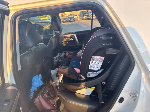 Used 2018 Toyota 4Runner Limited RWD image 28