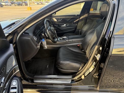 Used 2017 Mercedes-Benz S 550 Sedan image 10
