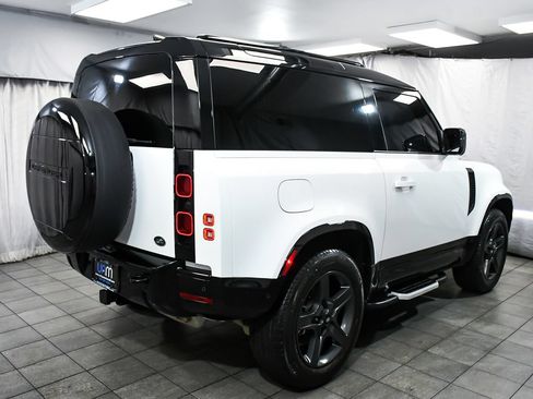 Used 2023 Land Rover Defender 90 X-Dynamic SE AWD/4WD image 5