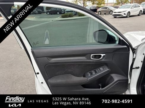 Used 2023 Honda Civic LX image 9