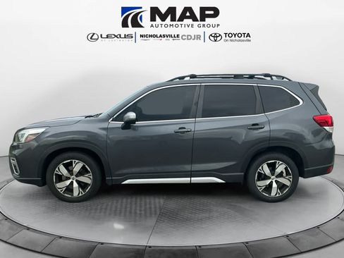 Used 2020 Subaru Forester Touring AWD/4WD image 2