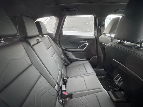 Used 2026 BMW X1 xDrive28i image 5