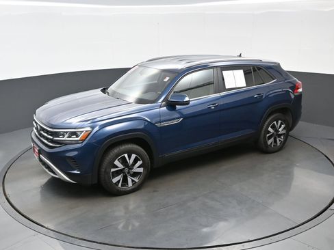 Used 2020 Volkswagen Atlas Cross Sport SE image 31