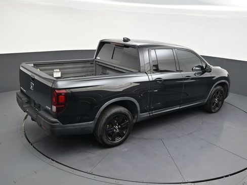 Used 2018 Honda Ridgeline Black Edition image 17