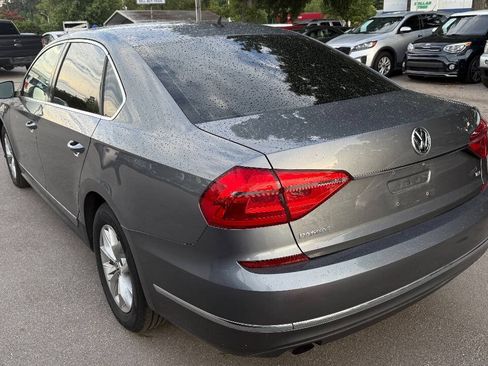 Used 2016 Volkswagen Passat 1.8T S FWD image 7
