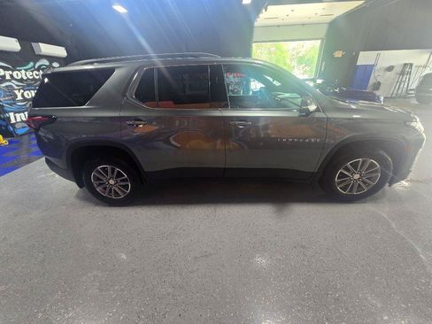 Used 2022 Chevrolet Traverse LT AWD/4WD image 7