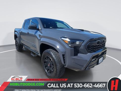 Used 2024 Toyota Tacoma TRD Sport AWD/4WD image 1