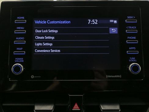 Used 2024 Toyota Camry SE image 25