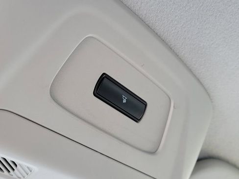 Used 2024 Ford Transit 250 Low Roof w/ Exterior Upgrade Package RWD image 32