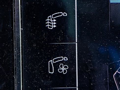 Used 2021 Audi Q7 3.0T Prestige w/ Prestige Package image 25