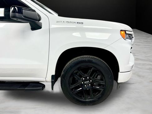 Used 2022 Chevrolet Silverado 1500 RST w/ Protection Package AWD/4WD image 36