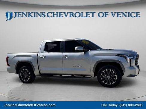 Used 2024 Toyota Tundra Limited w/ Power Package AWD/4WD image 1