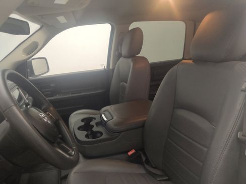 Used 2020 RAM 1500 Tradesman AWD/4WD image 17