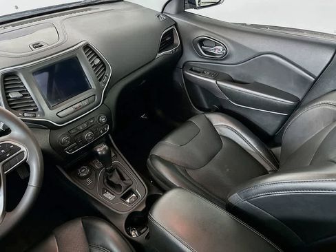 Used 2022 Jeep Cherokee Latitude Lux w/ Sun & Sound Group image 11