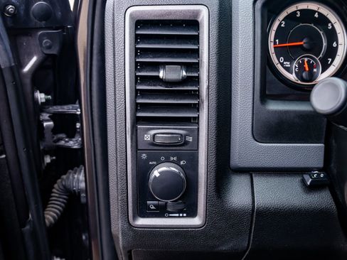 Used 2019 RAM 1500 Tradesman w/ Chrome Plus Package image 18