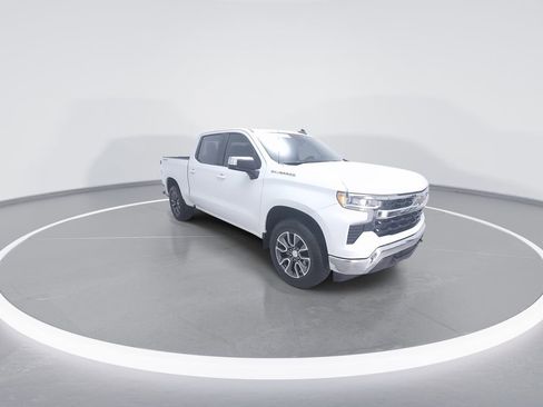 Used 2023 Chevrolet Silverado 1500 LT AWD/4WD image 2