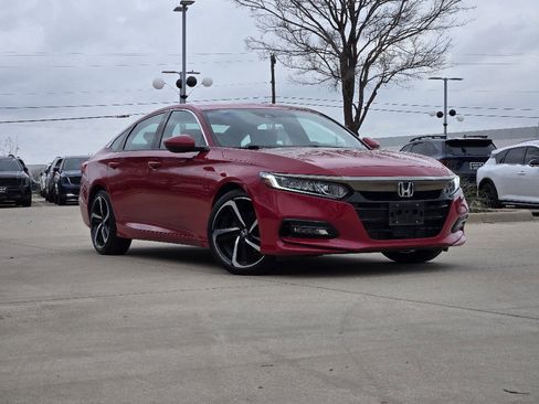Used 2019 Honda Accord Sport image 1