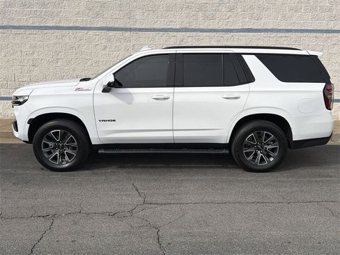 Used 2023 Chevrolet Tahoe Z71 w/ Luxury Package image 4