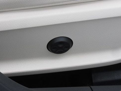 Certified 2023 Mercedes-Benz CLA 250 w/ Premium Package image 20